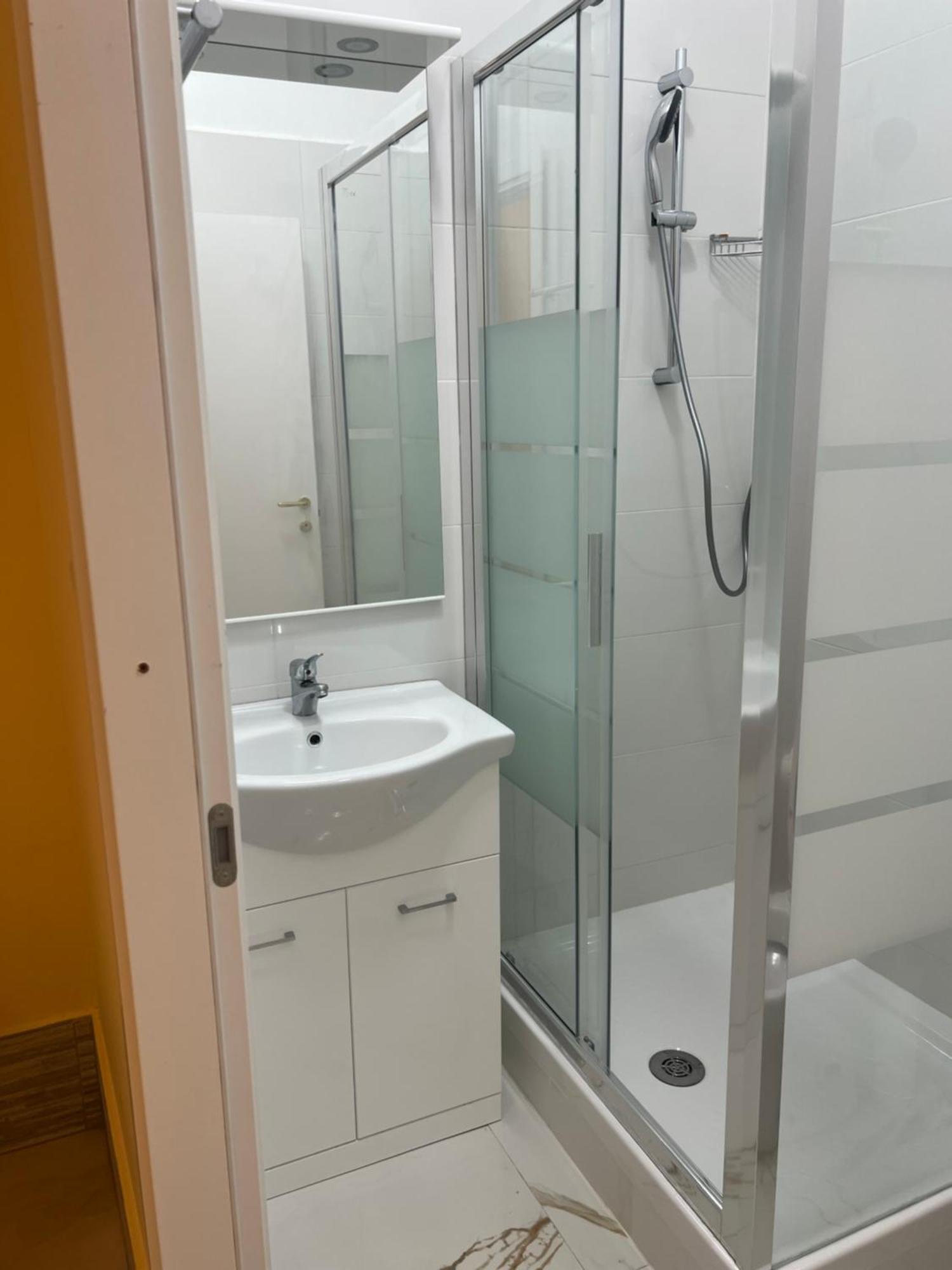 Bed and Breakfast Termini Gioberti Рим Экстерьер фото